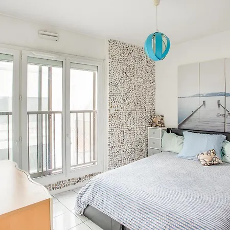 Amazing In La Rochelle With Kitchen Apartment