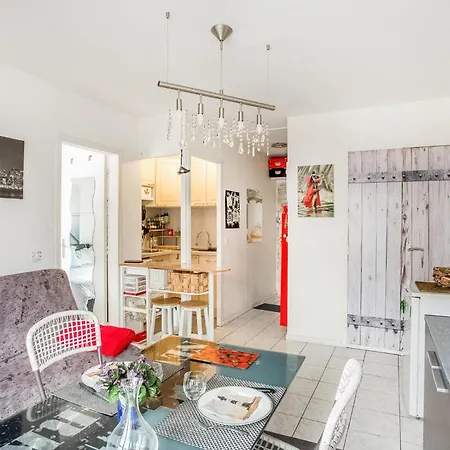 Amazing In La Rochelle With Kitchen *